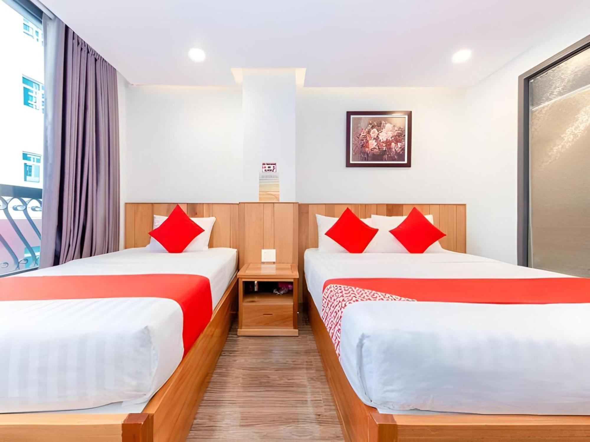 Oyo 91065 Hotel De Anjung Muadzam Shah Zewnętrze zdjęcie